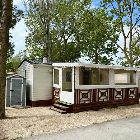 Camping Tribord Dix Neuf
