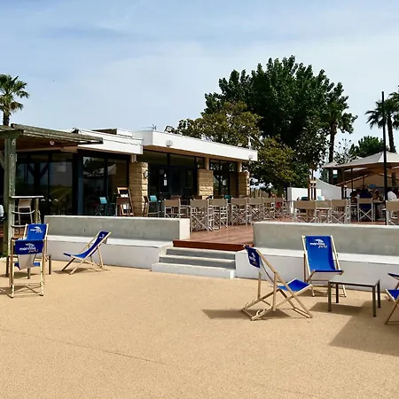 Tribord Dix Neuf Camping Le Grau-du-Roi